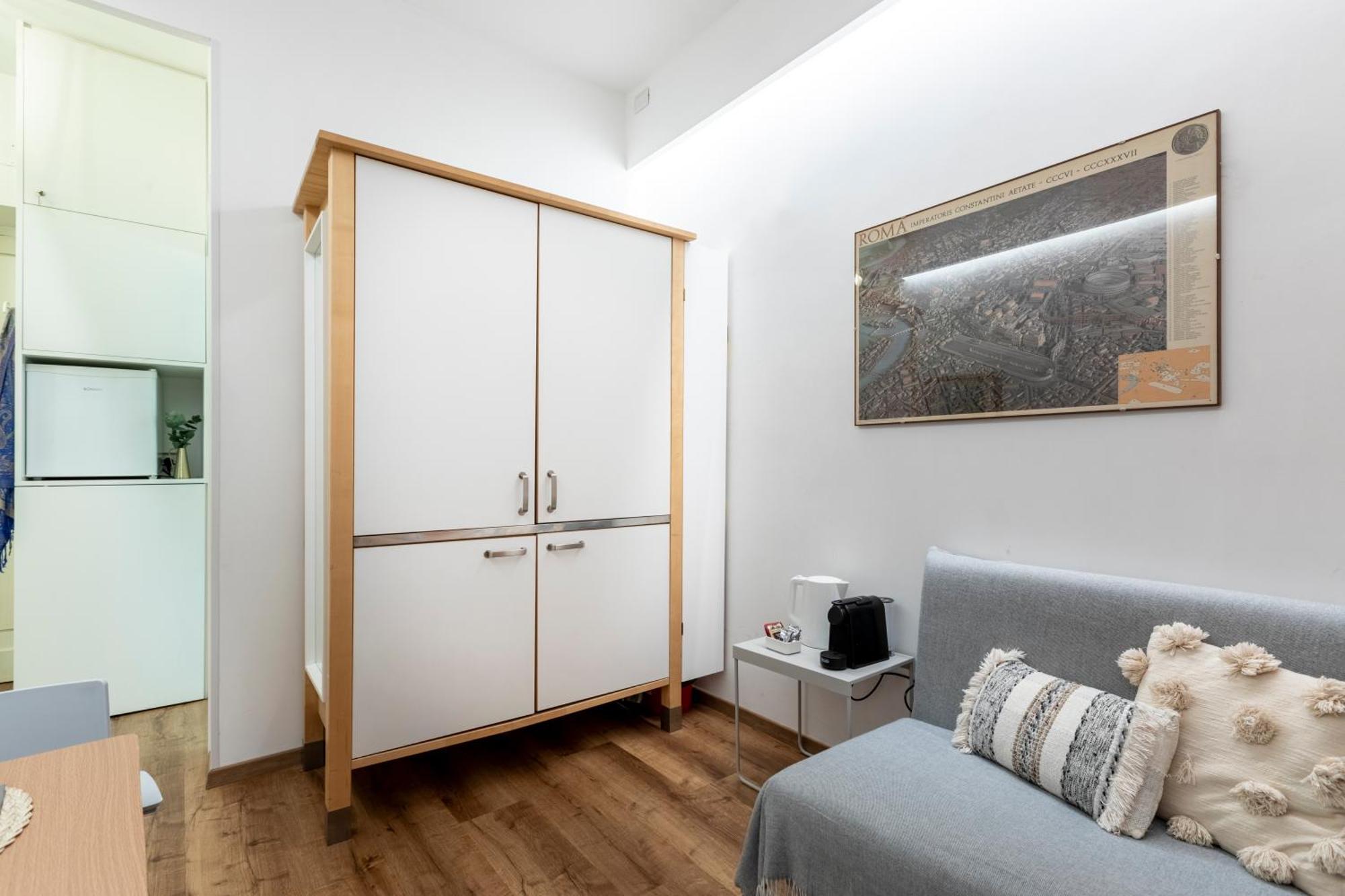 Casa Crispi By Hili Roma